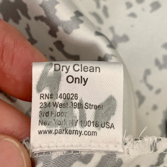 NWT PARKER Silk Blacksplatter Fit & Flare Dress Sleeveless Abstract Pattern M - Picture 16 of 16